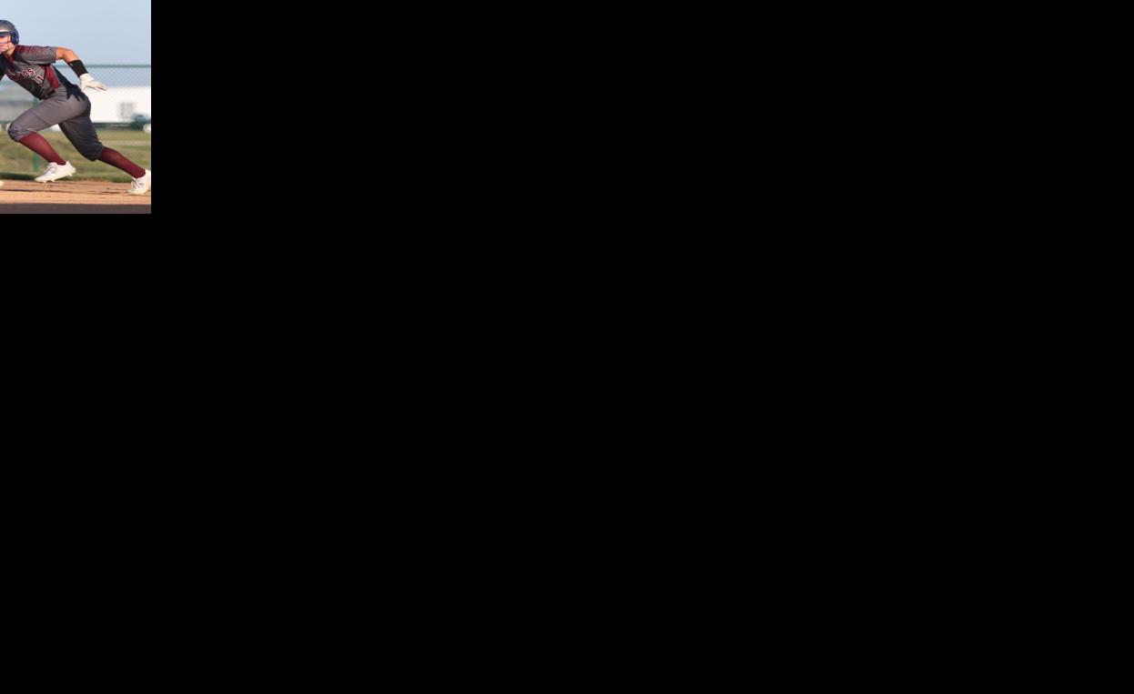 Kearney Catholic softball builds on success, co-ops with Amherst