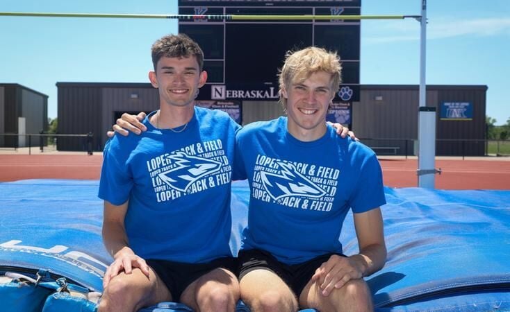 ‘We Want to Come Out on Top’: UNK High Jumpers Pushing Each Other to New Heights