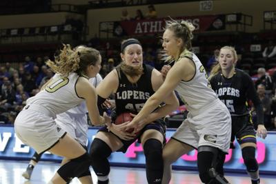 Emporia State Knocks Lopers Out Of Miaa Tournament Unk