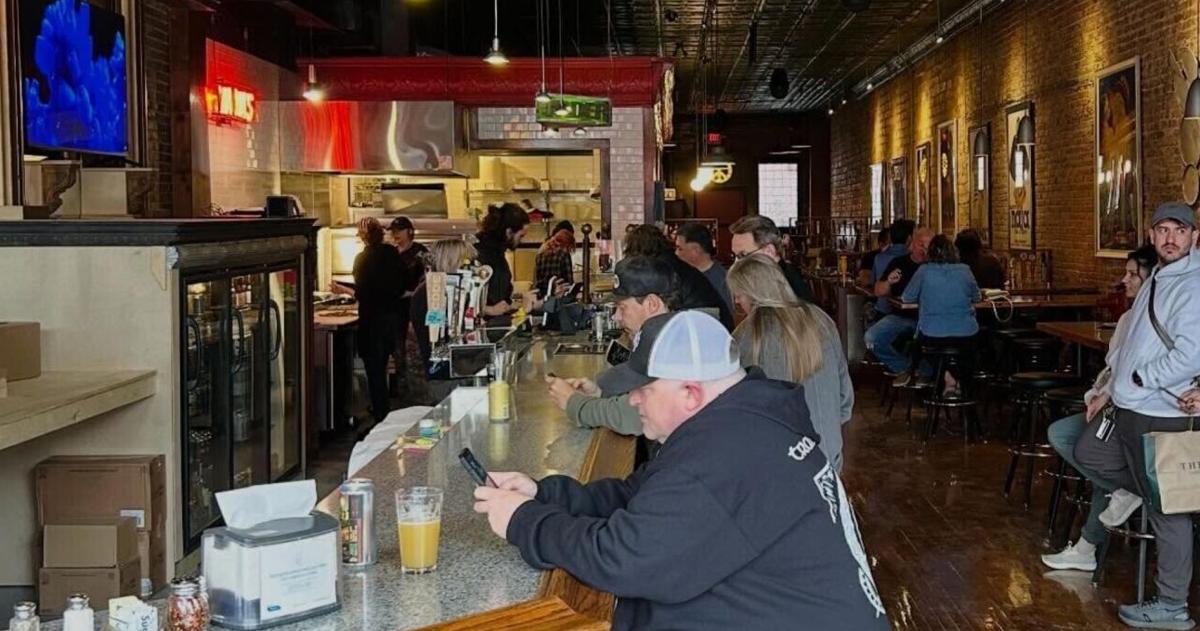 Yia Yia's pizza in downtown Lincoln has reopened