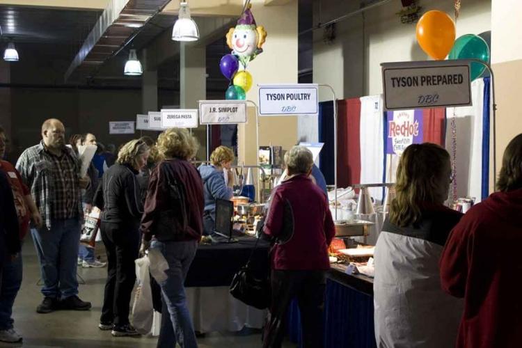 Trade show for CashWa customers lets them build relationships