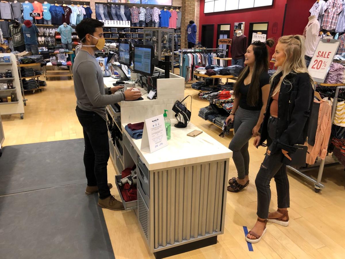 Several Hilltop Mall Stores Open Again Local News Kearneyhub Com