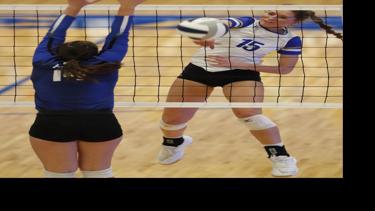 Photos Kearney High vs Lincoln East volleyball Gallery