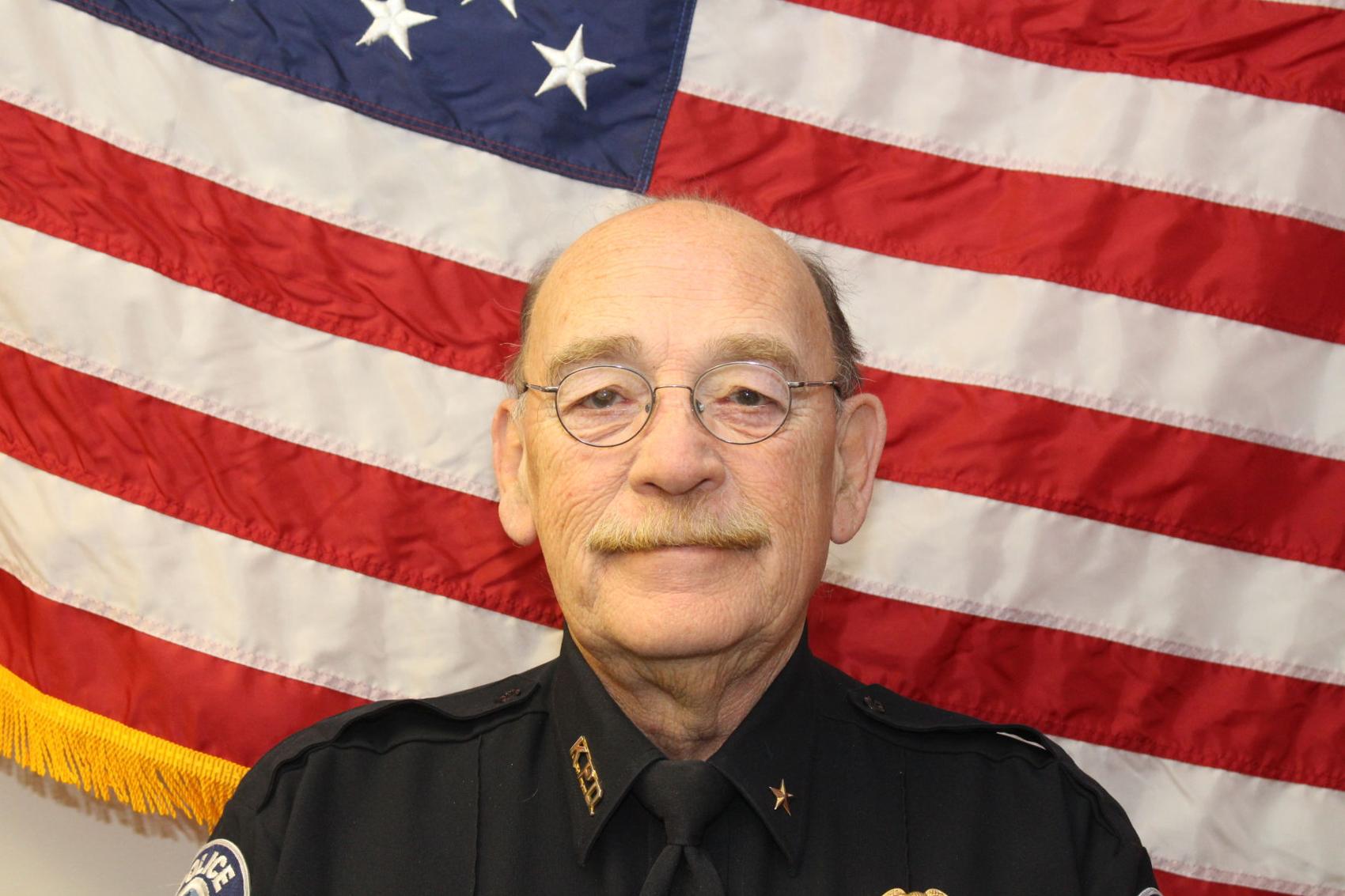 Retired police chief Dan Lynch making bid for Buffalo County Board