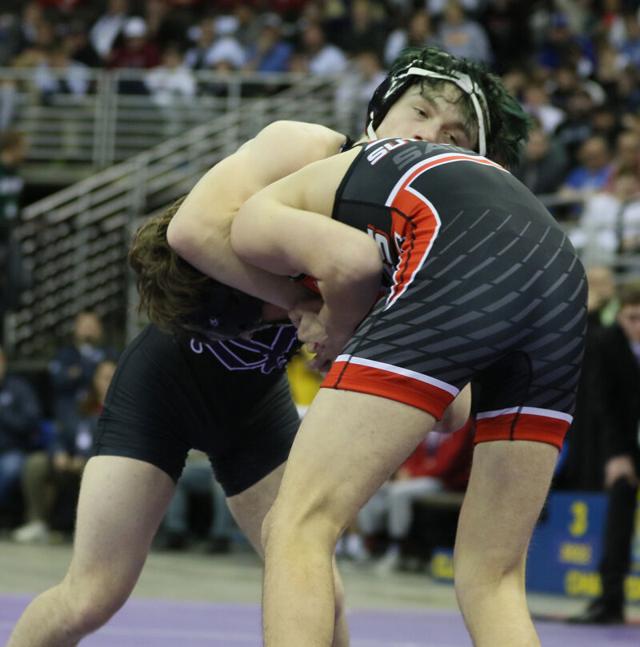 Reagan Gallaway makes Amherst wrestling history as first girls state champ