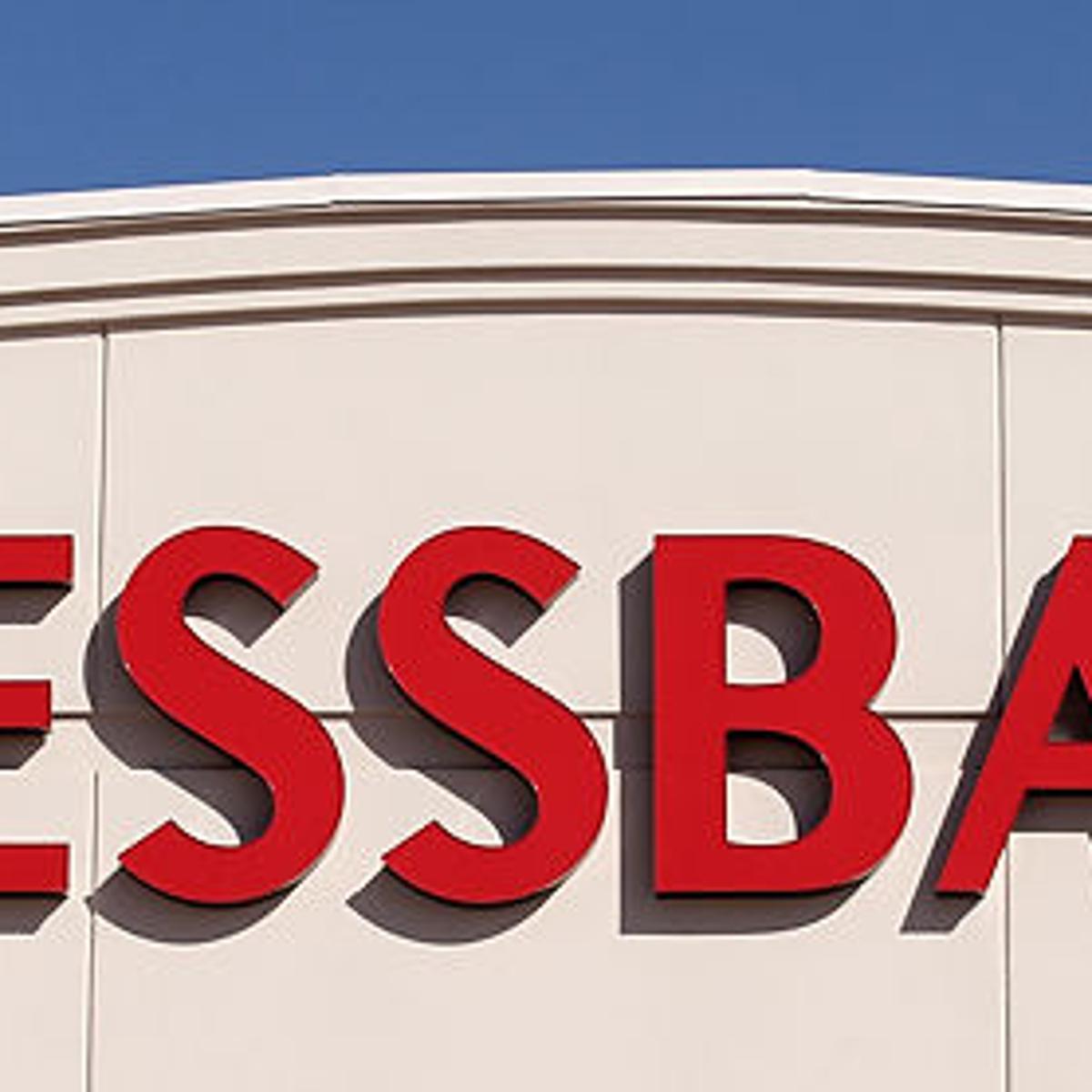 Clothing Chain Dressbarn To Close All Its 650 Stores Including