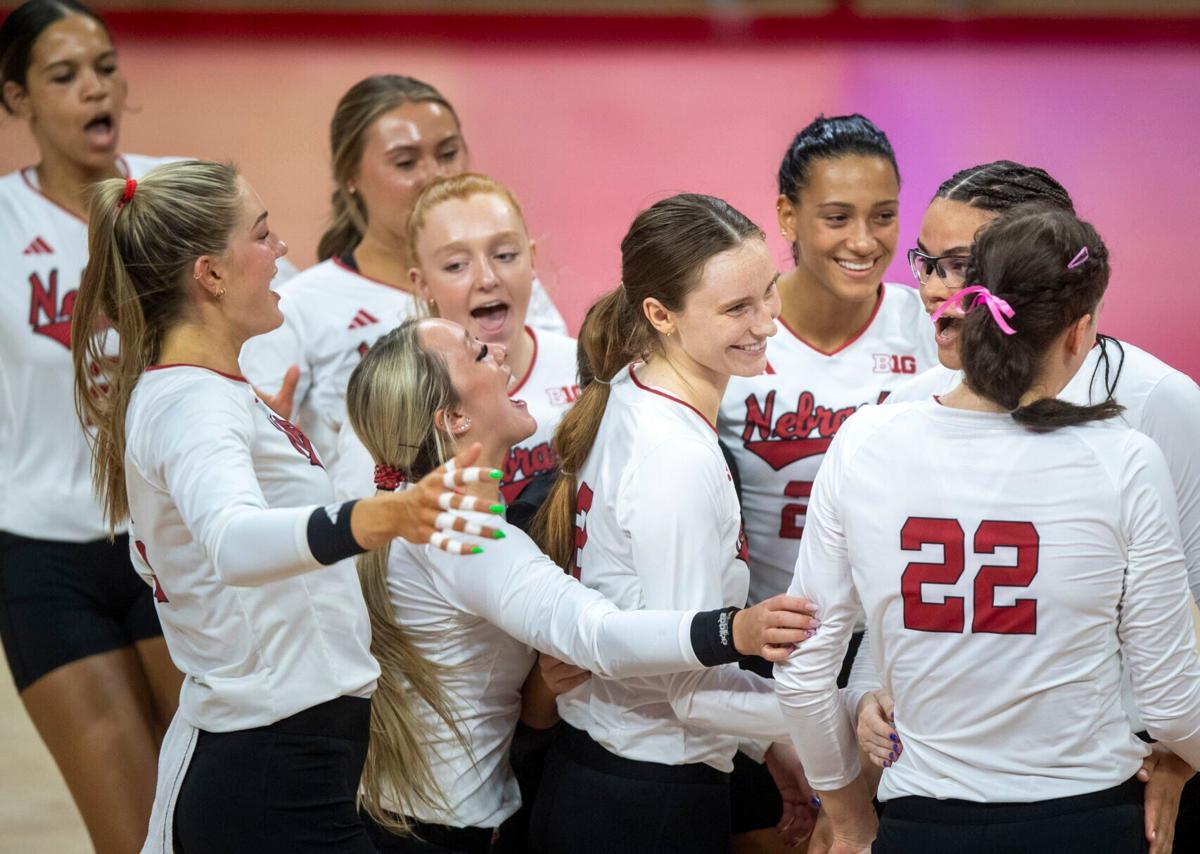 Nebraska volleyball to play two Top 5 showdowns