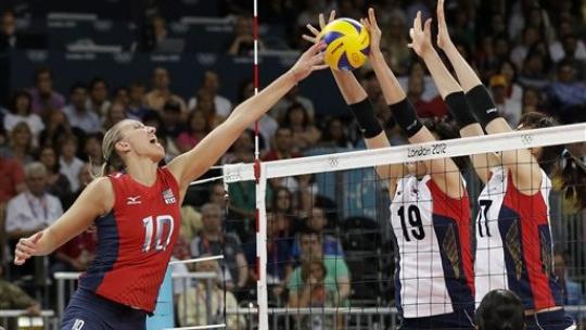 U.S. women reach Olympic volleyball gold-medal match