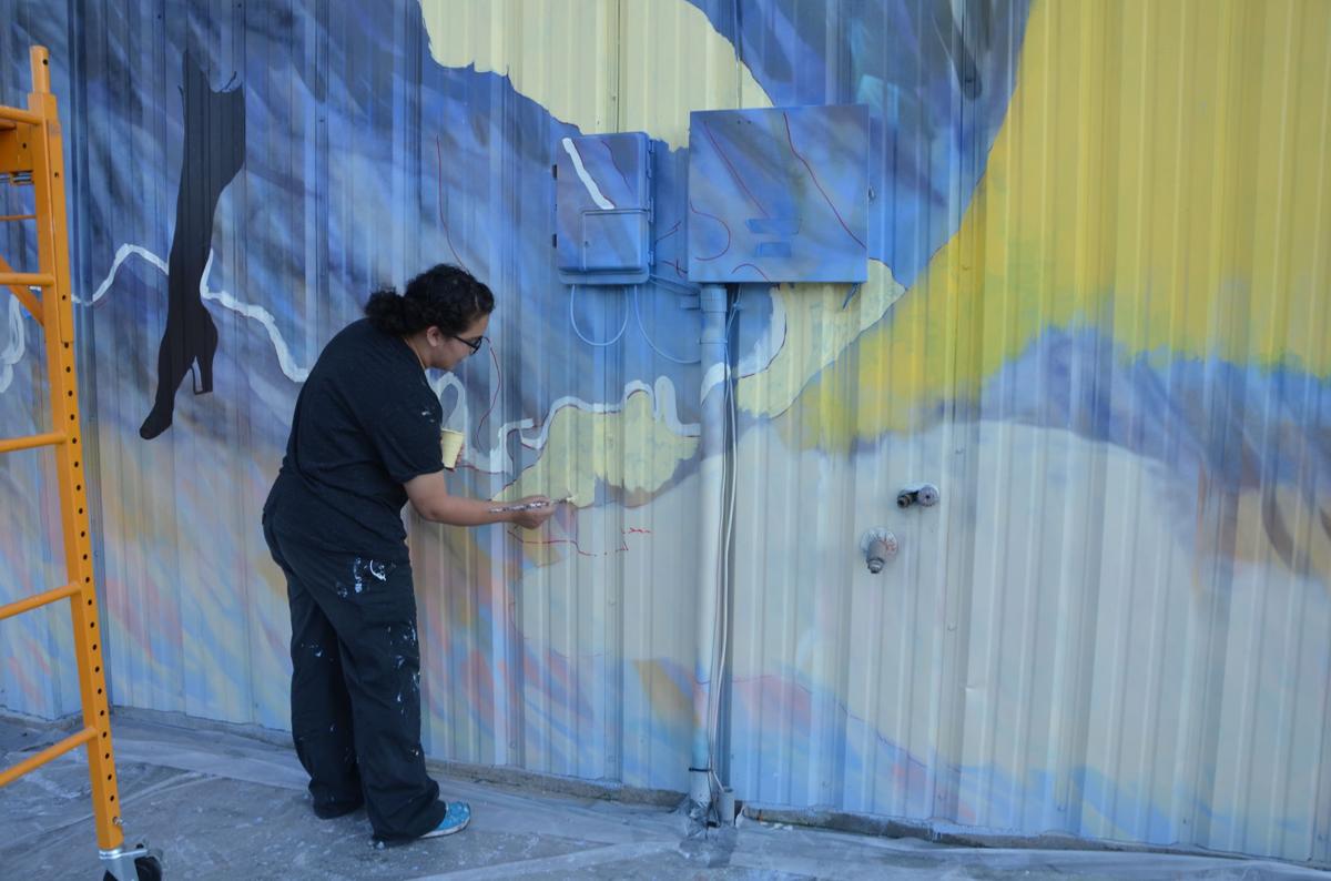 Kearney Community Theatre S Wall Is Getting A Makeover Local News Kearneyhub Com