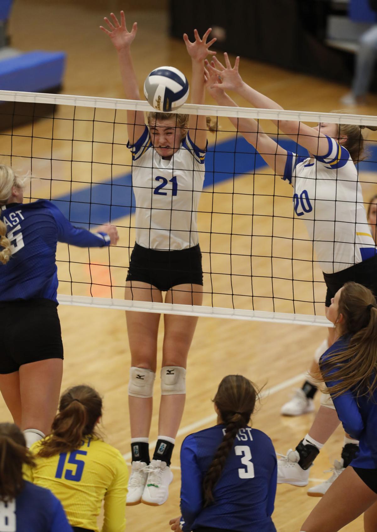 Photos Kearney High vs Lincoln East volleyball Gallery