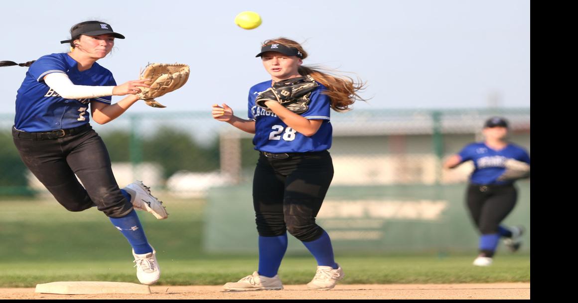 Kearney High softball team rebounds from first loss