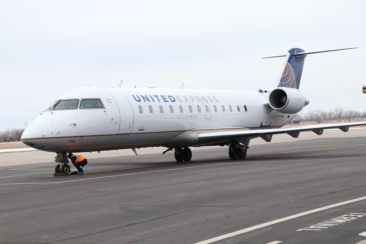 Airline tickets on sale for 50-seat jetliners from Kearney to Denver