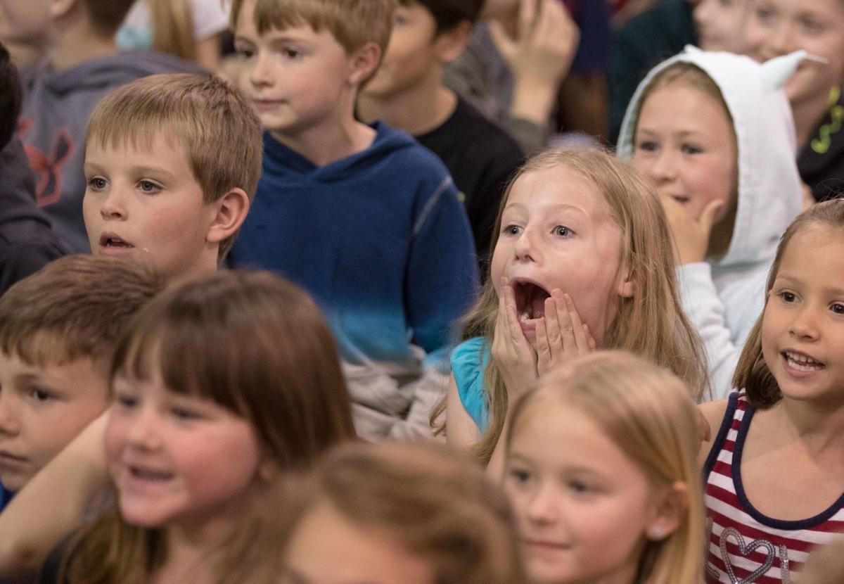 Teen music sensation JoJo Siwa makes surprise visit to ...
