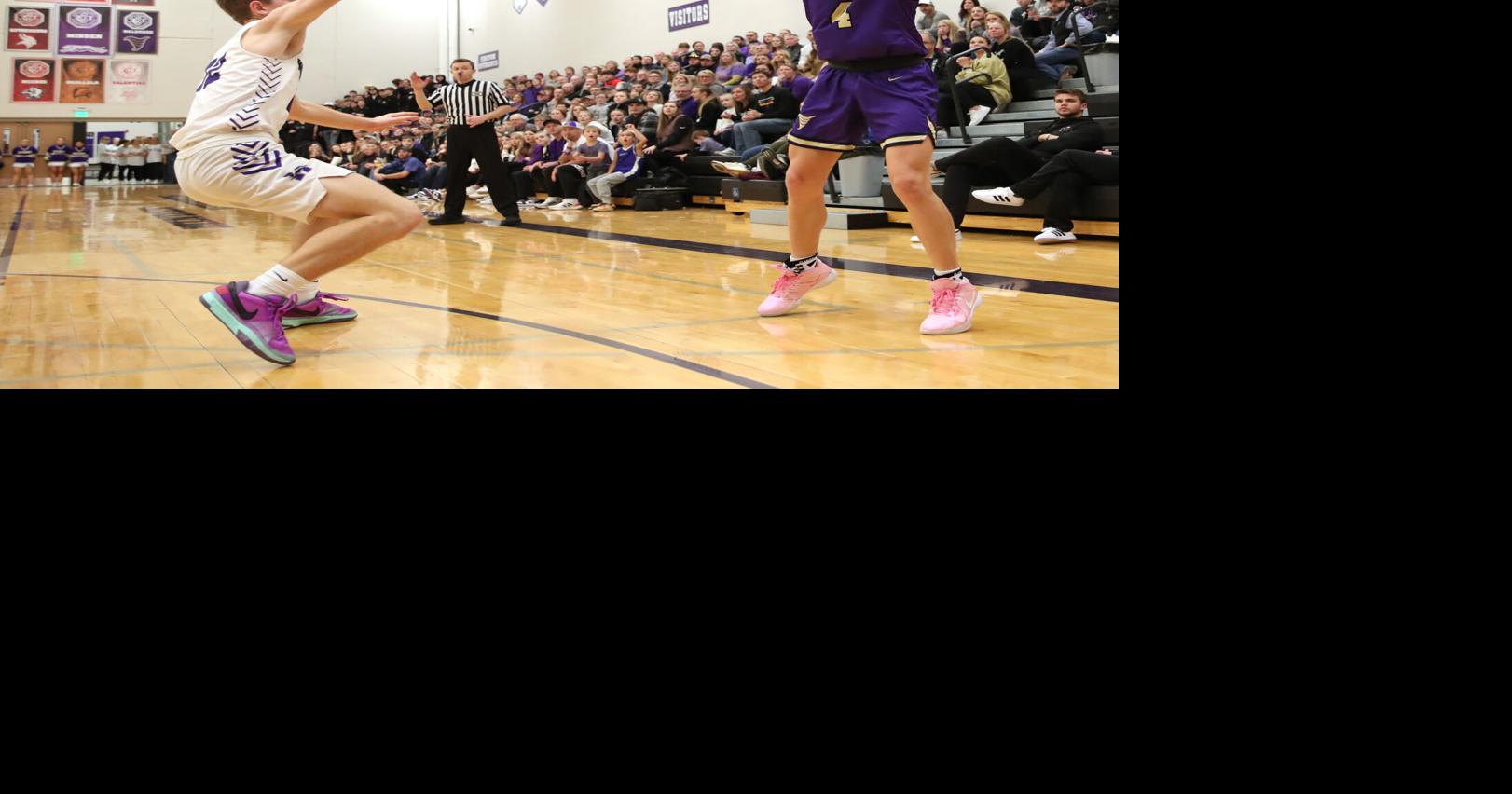 "Photos" Minden and Holdrege boys basketball