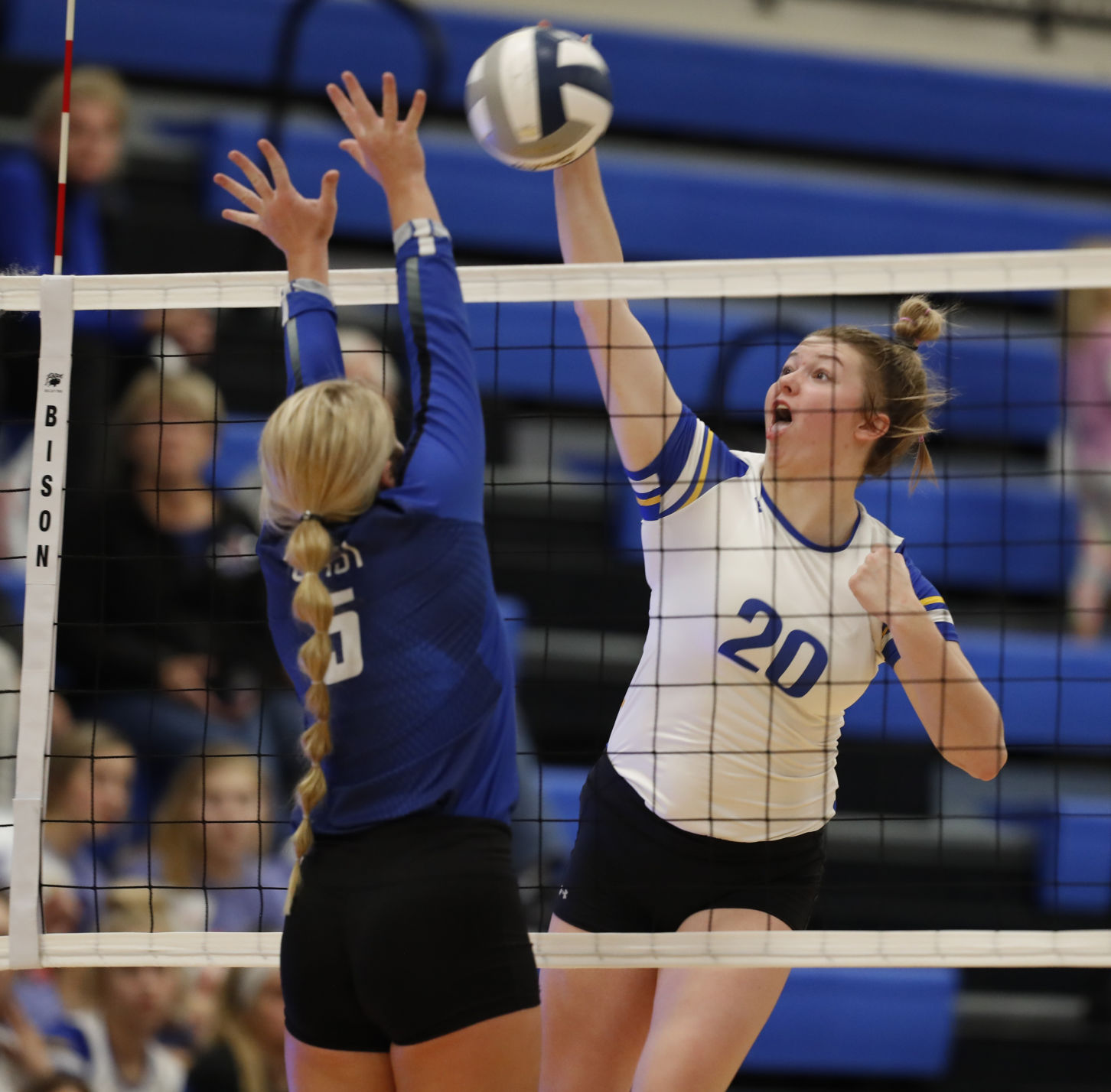 Photos: Kearney High Vs Lincoln East Volleyball | Gallery | Kearneyhub.com