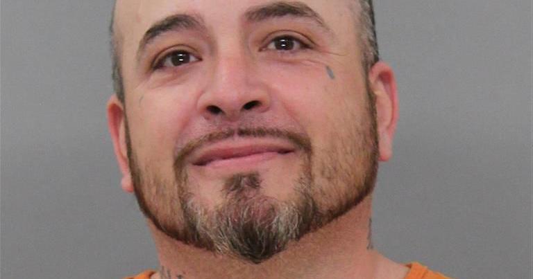 Kearney man charged with terroristic threats after allegedly following ...