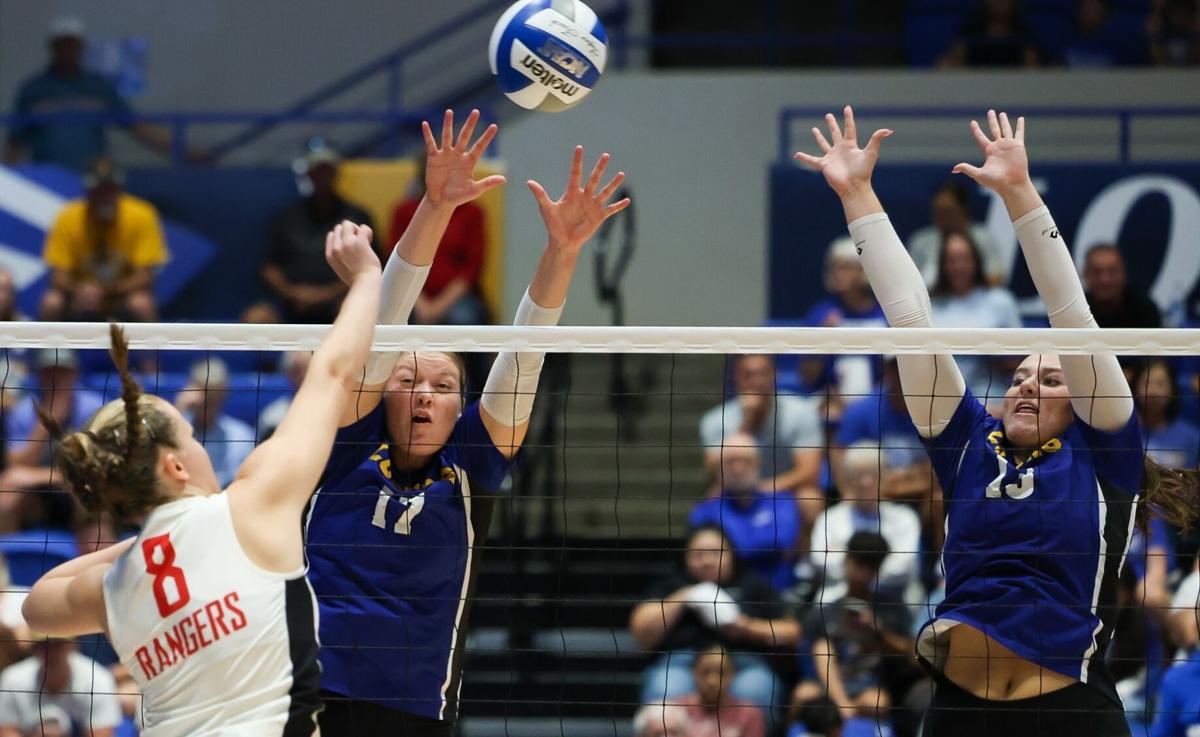 UNK Sets School Mark in Sweep of NWOSU; Two More Matches Saturday