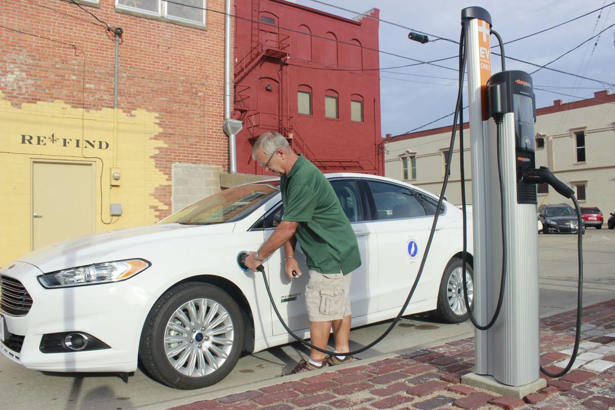 NPPD offers incentives for electric car charging stations Local News