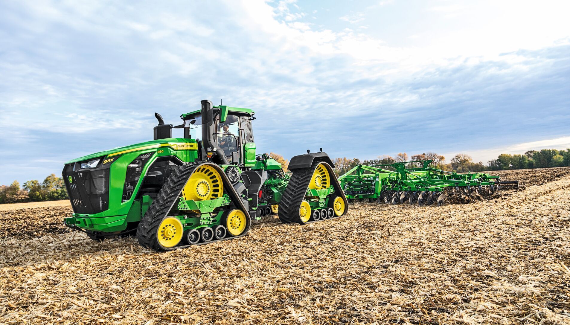 John Deere to build massive new tracked tractor in Waterloo