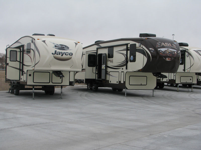 Family owned camper dealer opens