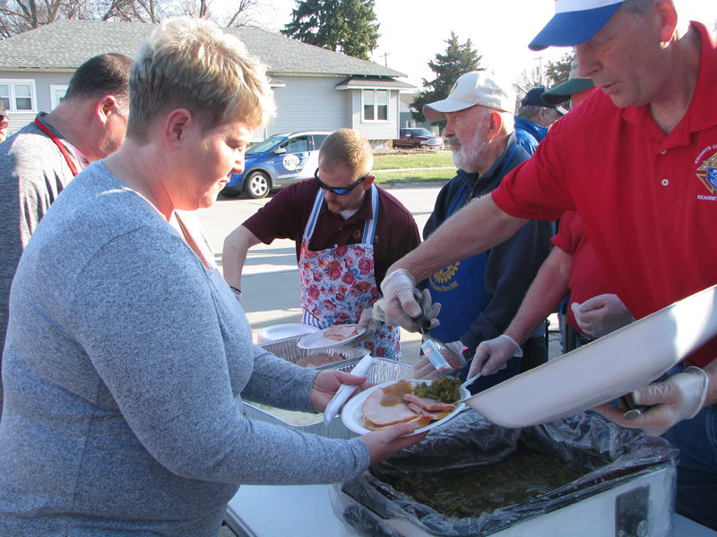 Gibbon ‘overwhelmed’ by generosity of Hot Meals U.S.A. Local News