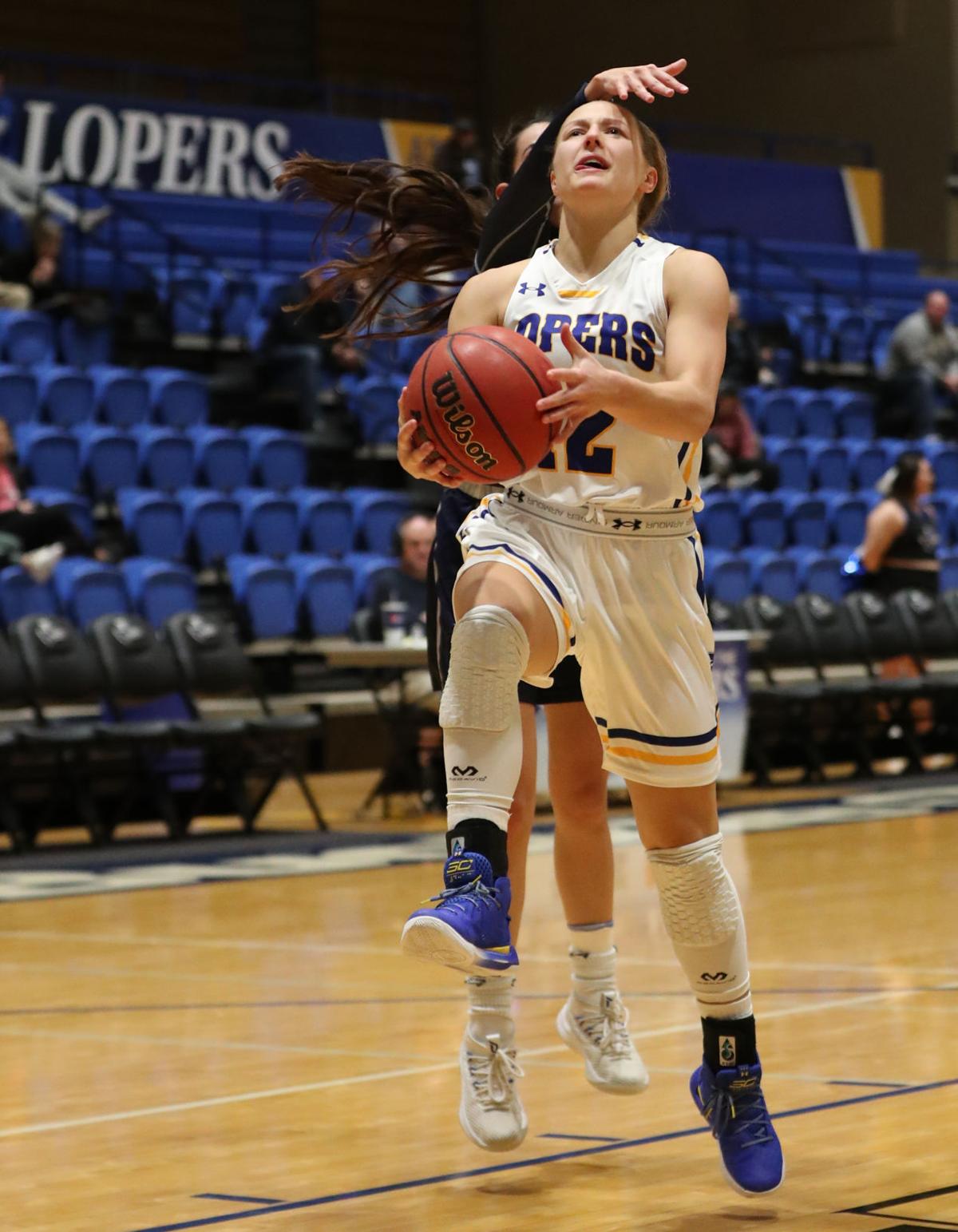 Photos Unk Vs Mcc Women S Basketball Gallery Kearneyhub Com
