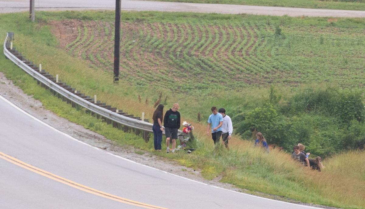 Gretna community mourns deaths of 4 teens in crash Monday night State