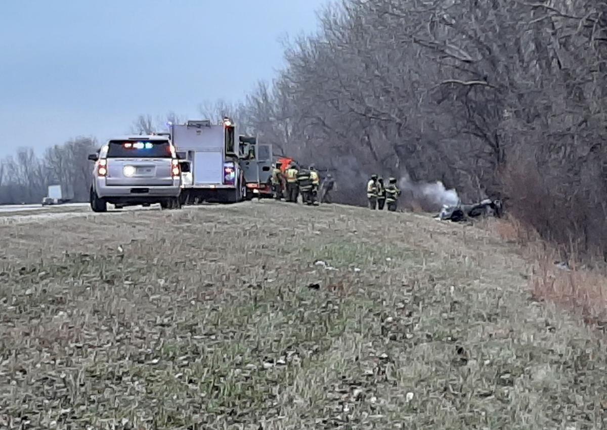 Omaha man dies in 1vehicle crash near Fremont