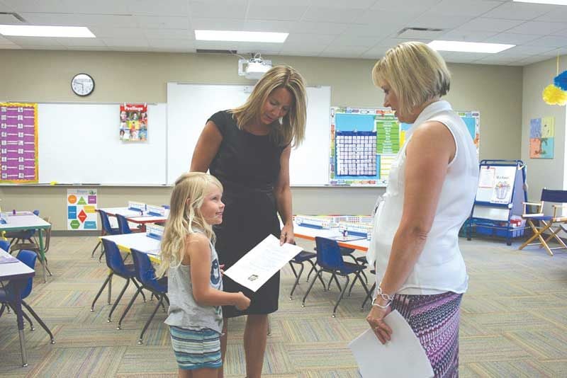 New Holdrege Elementary School opens doors for students