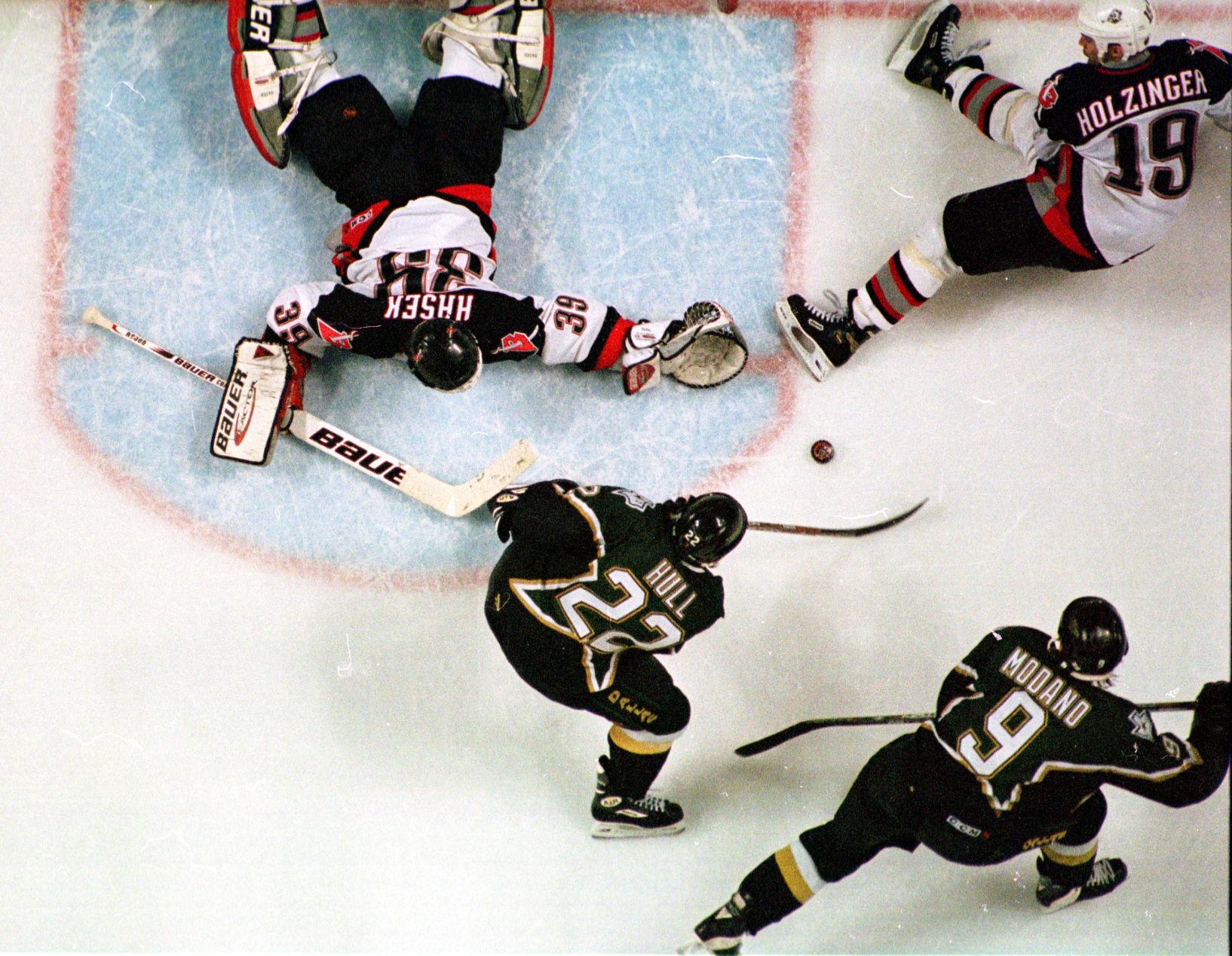 Today in sports history Brett Hull's controversial OT goal lifts