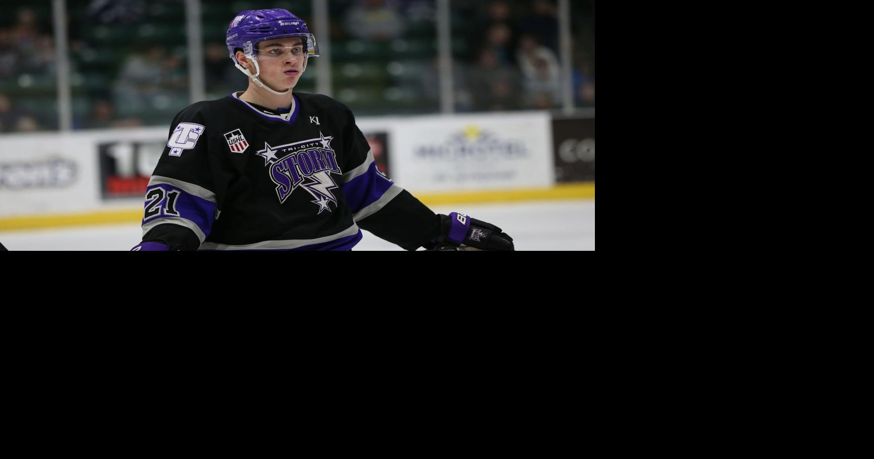 Shane Pinto Storm's headliner in NHL draft