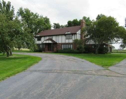 4 Bedroom Home in Grand Island - $659,900