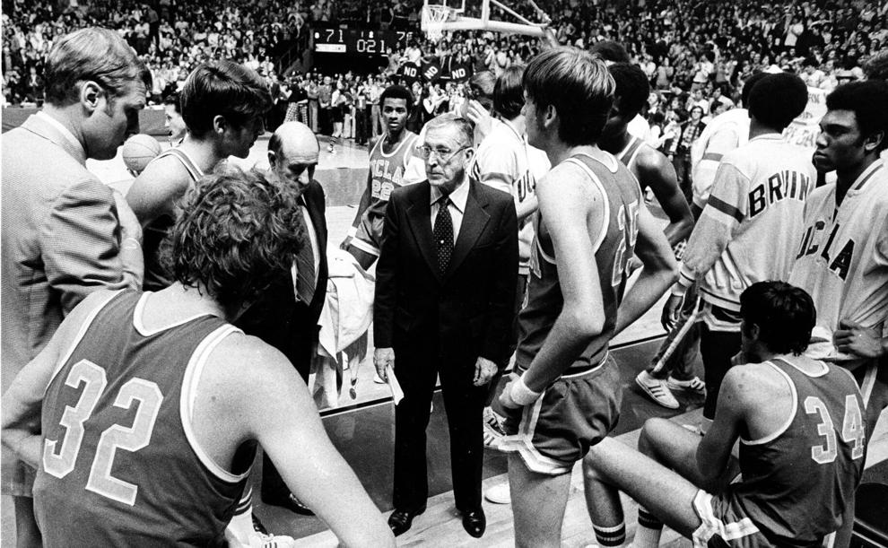 Today in sports history Notre Dame snaps John Wooden's UCLA Bruins' 88