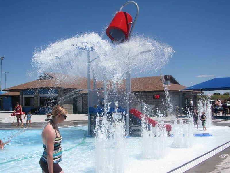 bow creek rec center pool hours