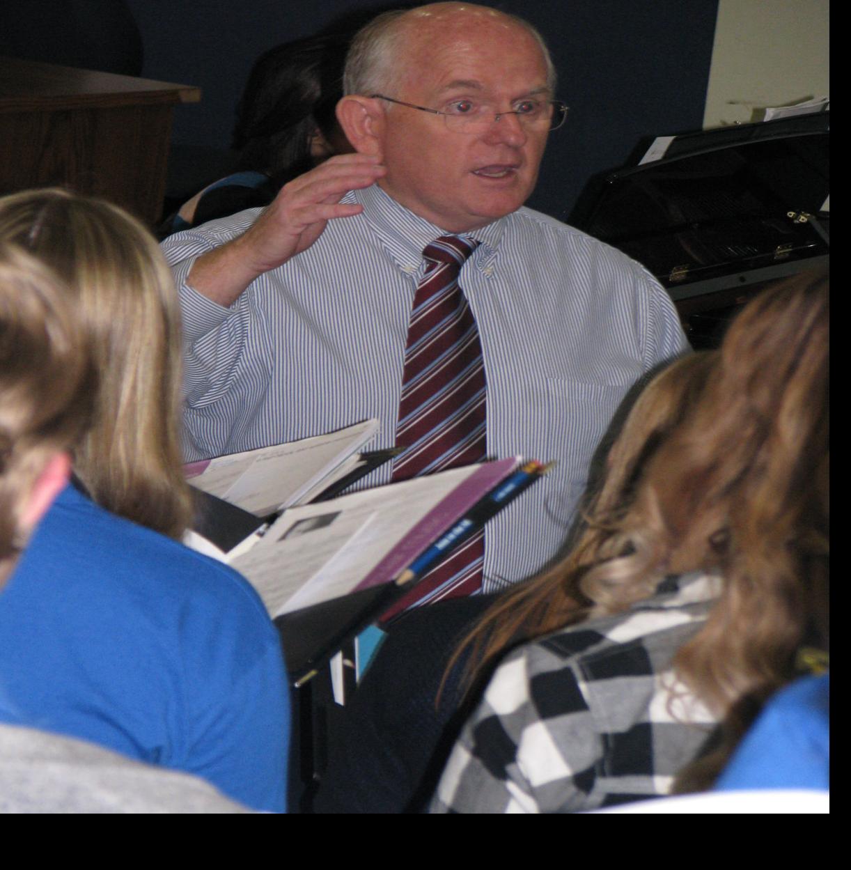 350 Voices Renowned Mack Wilberg prepares for concert tonight of