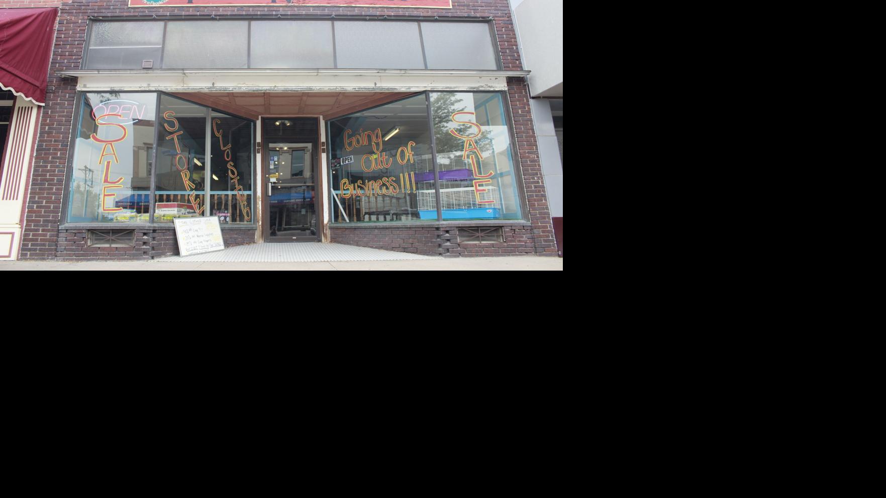 Downtown Kearney's Pet Kingdom store to close its doors Local News