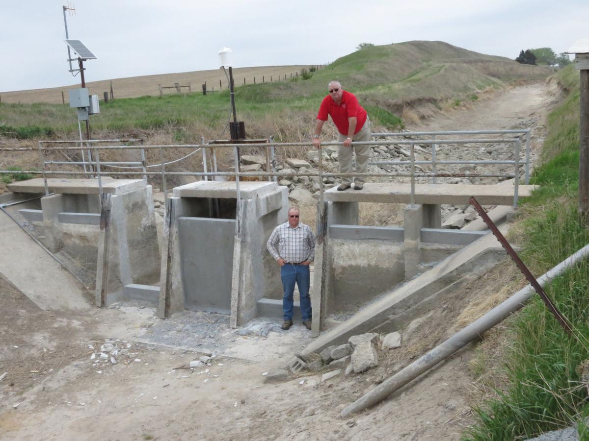 Nebraska Bostwick Irrigation District S Goal For Automated Gates In Franklin Canal Is Water Conservation Local News Kearneyhub Com