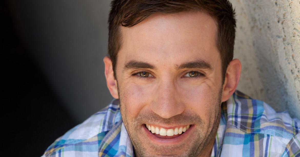 Comedian Michael Palascak coming to Kearney - Vimarsana News