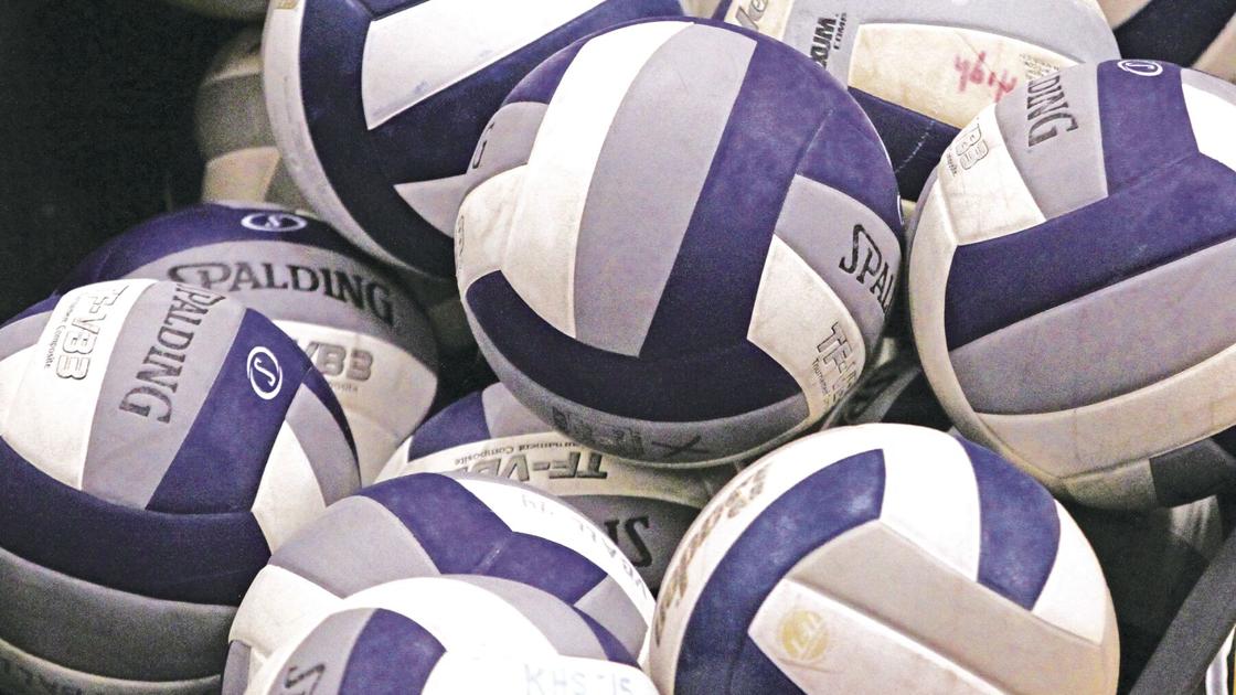 Metro knocks off Loper volleyball in four-set match