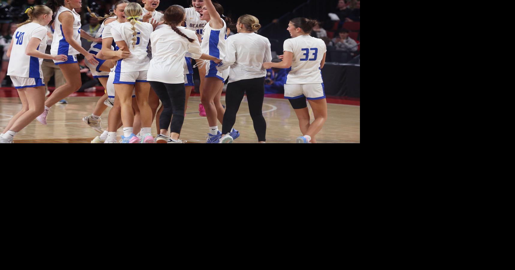 Kearney High rallies to win 1st state tournament game in 18 years