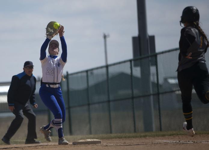 Fort Hays State sweeps doubleheader with Lopers