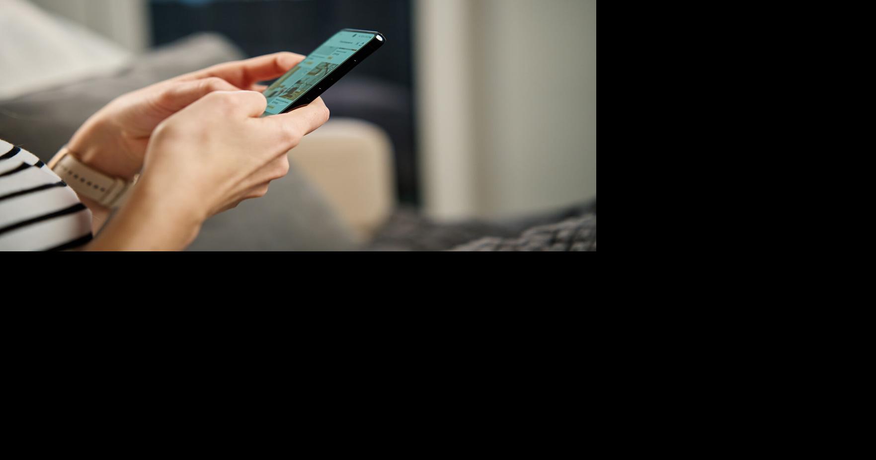 Paul Hammel: Maybe smartphones don't make us 'smart'