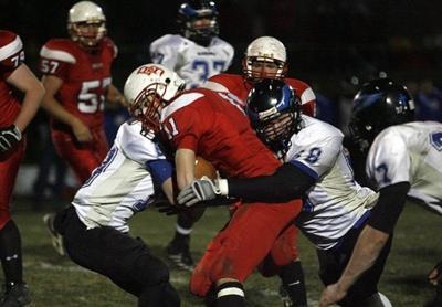 Trick Play Keeps St Cecilia S Season Alive Area Sports Kearneyhub Com