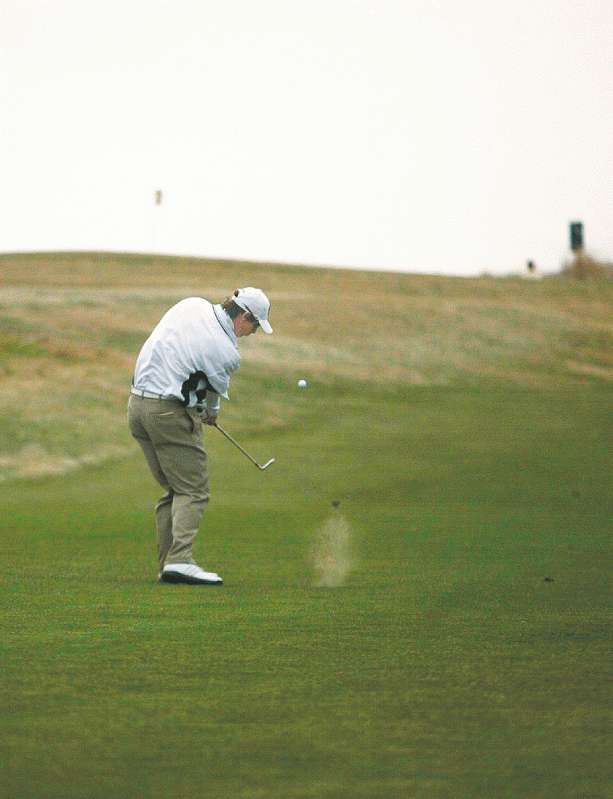 Kearney Catholic Holds Off Gibbon s Rally Wins Amherst Invitational 