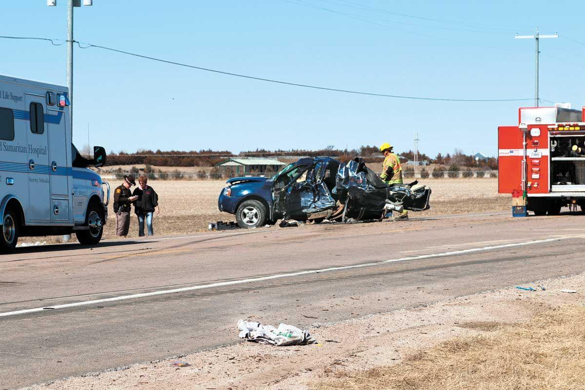 Teen injured in 3vehicle crash on Highway 10 Local News