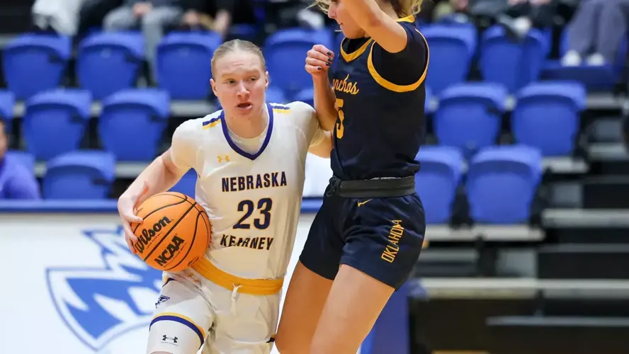 Lopers 8th and 10th in MIAA Preseason Polls
