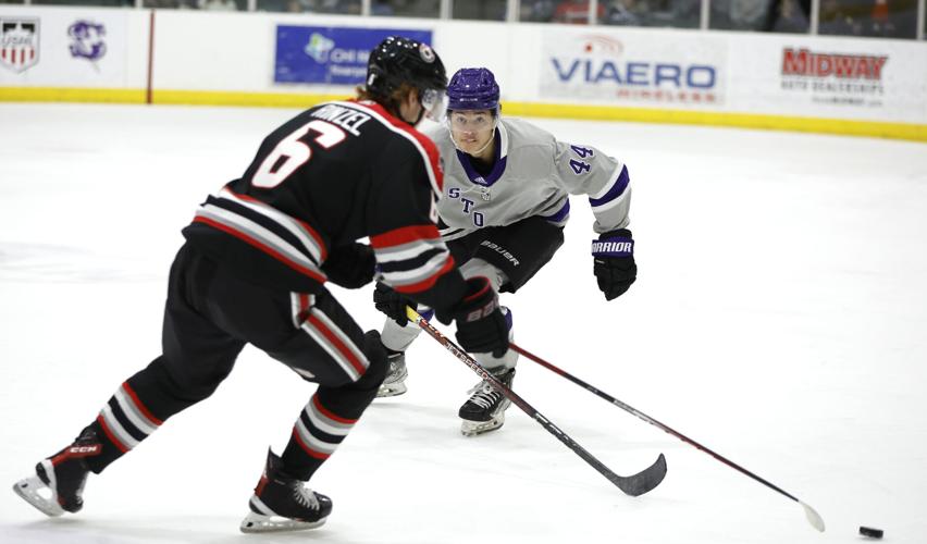 Storm winning streak snapped by Musketeers - Tri-City Storm