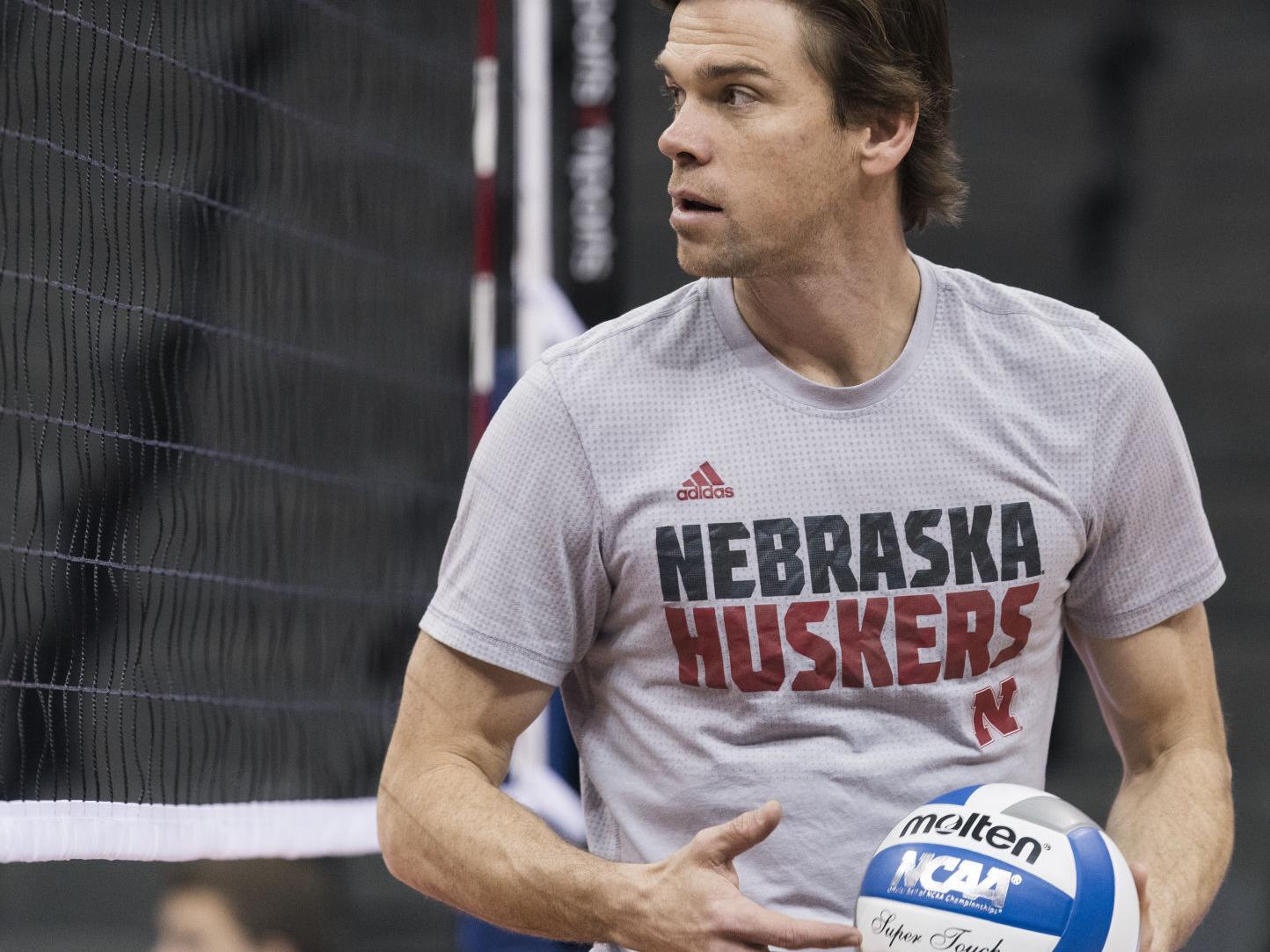 Tyler In Tokyo Husker Associate Head Coach Hildebrand Leading U S Beach Volleyball Teams At Summer Games Sports Kearneyhub Com Husker Volleyball Championship 2022