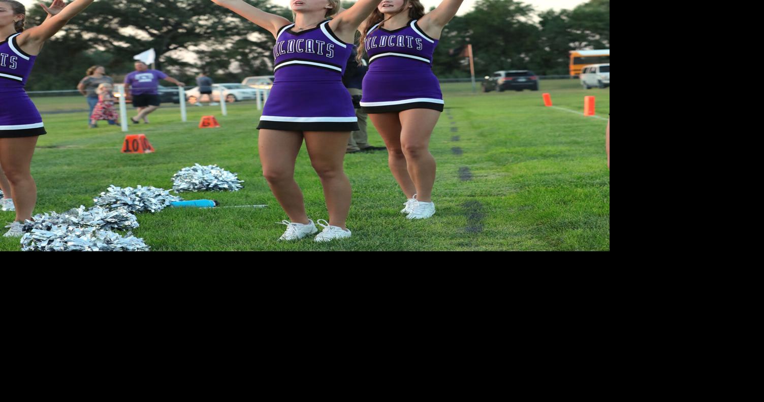 Photos Axtell vs. Overton football