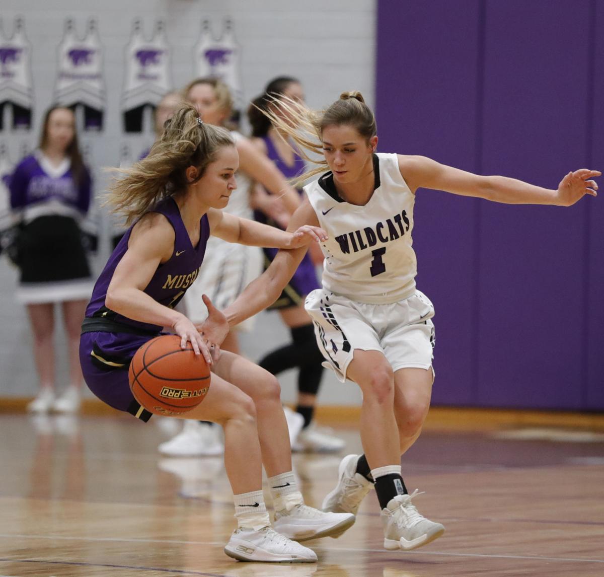 Photos Axtell vs. SEM girls basketball